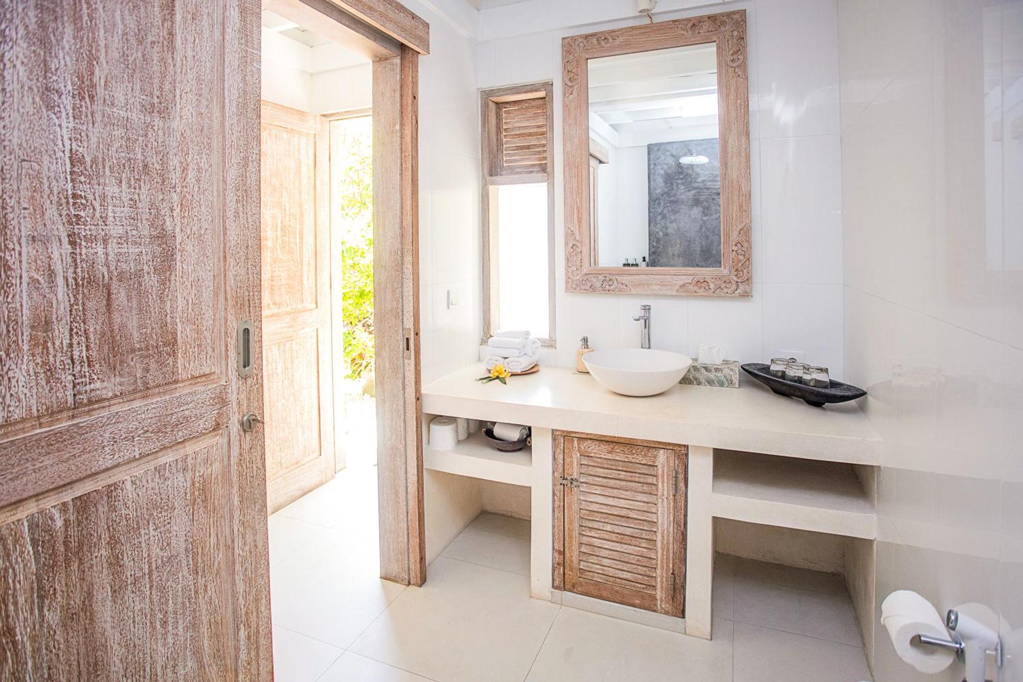 Villa Lanie Lembongan Luaran gambar